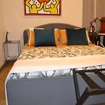 Casa Chiaia Suor Orsola Napoli