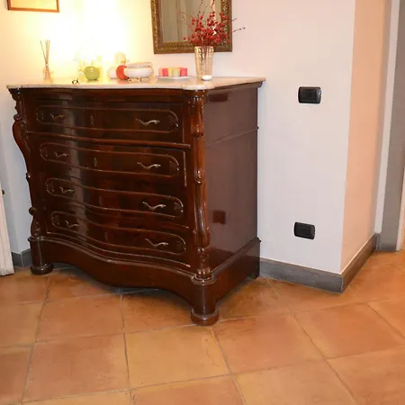 Casa Chiaia Suor Orsola Bed & Breakfast Naples