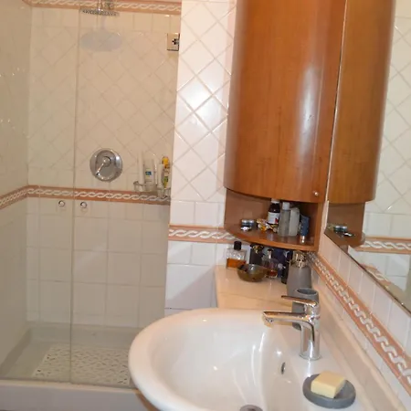 Residenza Suor Orsola * نابولي