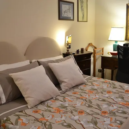 Casa Chiaia Suor Orsola Couette-café Naples